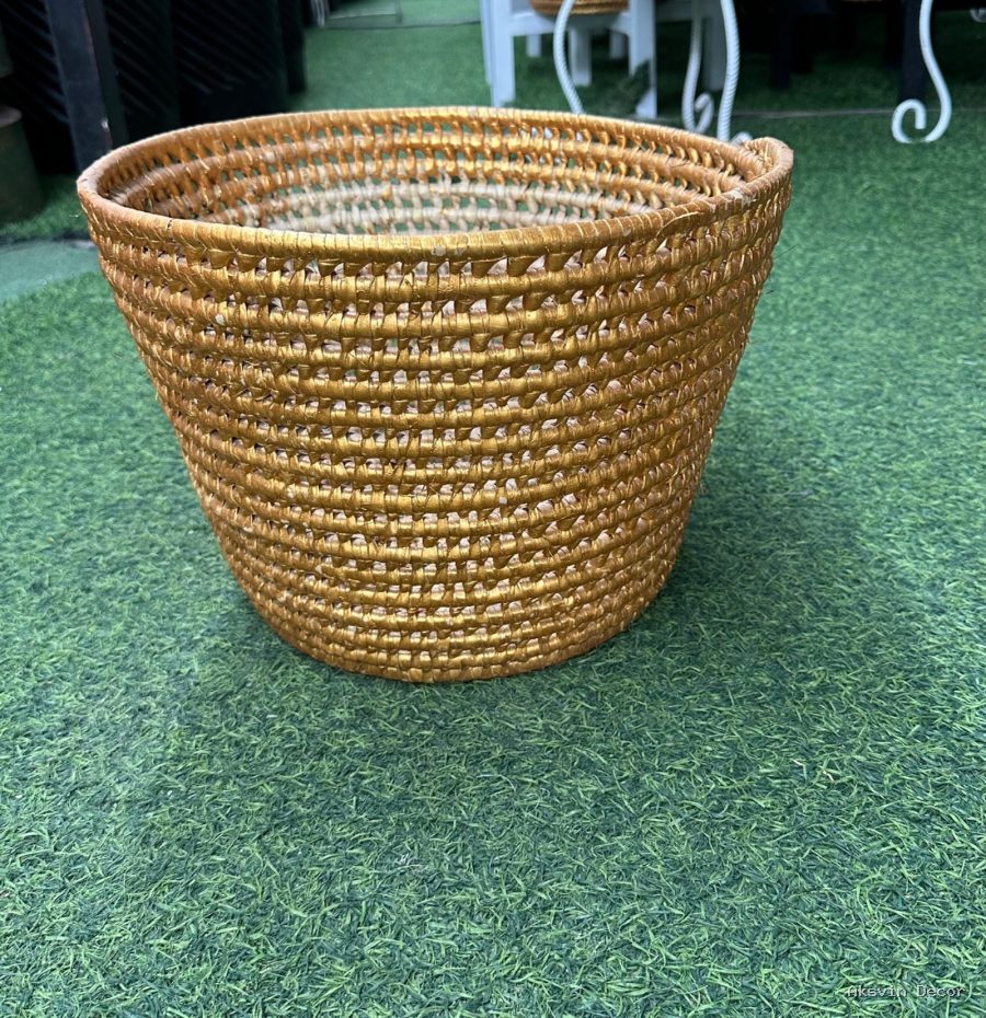 Kikapu gold color